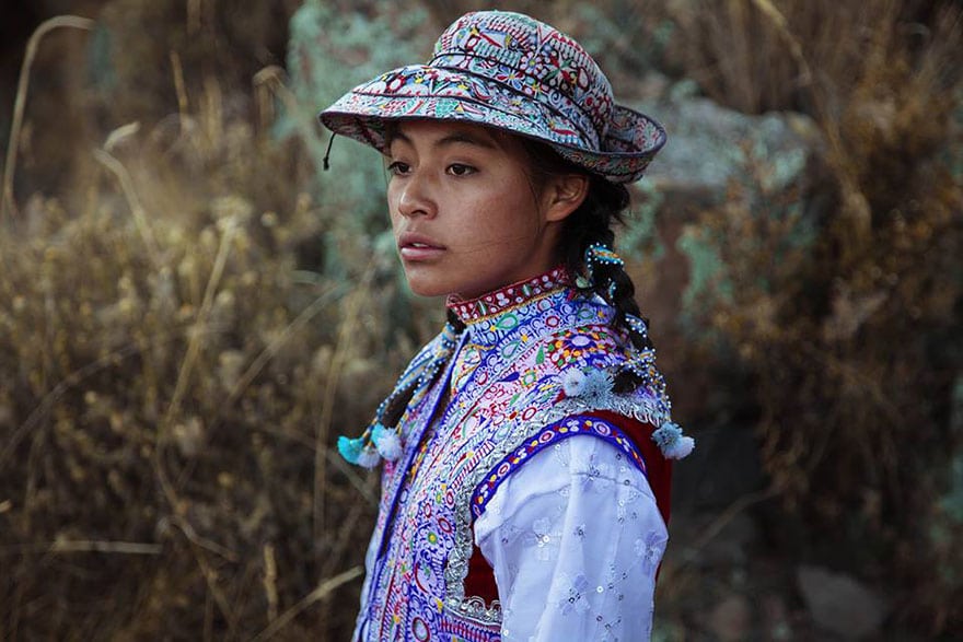 different-countries-women-portrait-photography-michaela-noroc-1-Colca-Valley-Peru