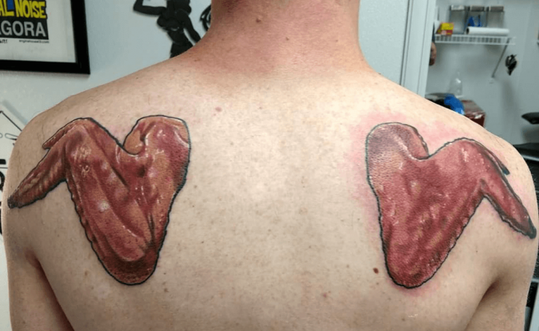 imagen tatuaje de alas de pollo